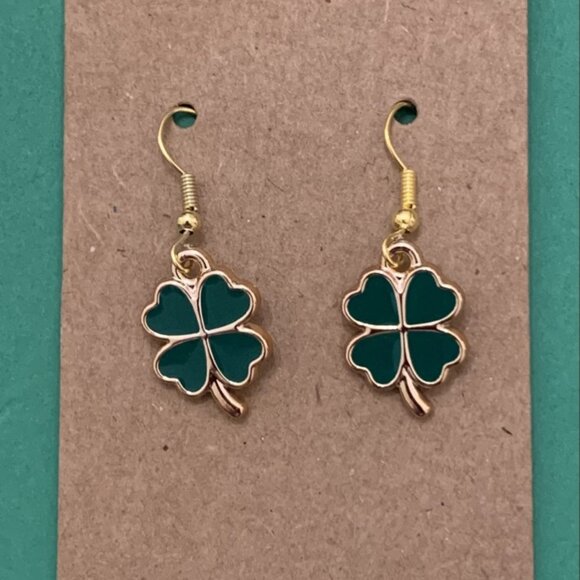 Shamrock Earring, St. Patrick's Day Earring, Clover Earring, Lucky Earring, Gift - Picture 5 of 5